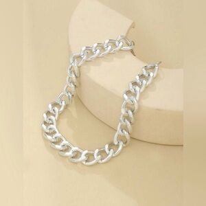 Silver Tone Chunky Chain Necklace